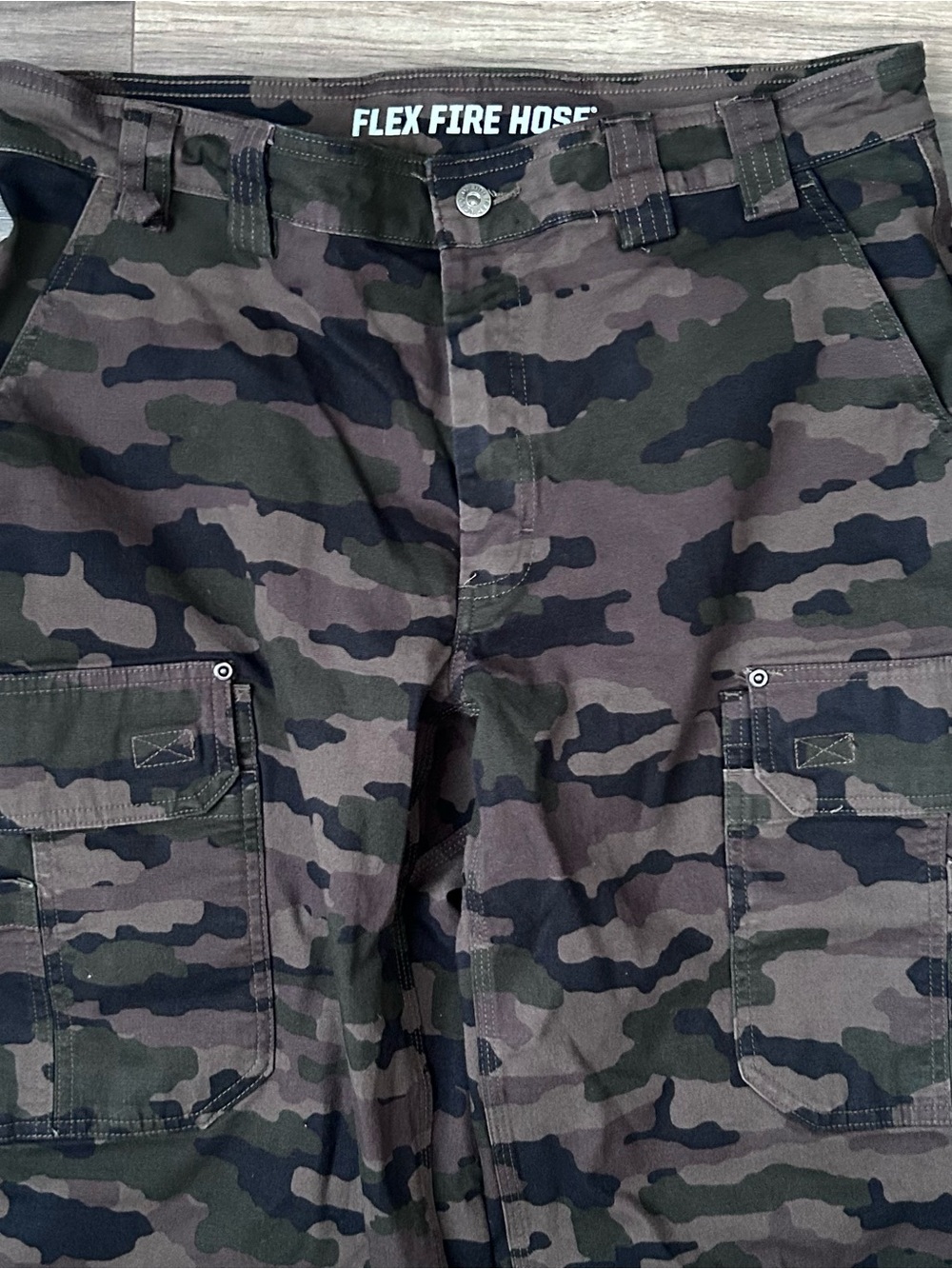 Duluth Trading Flex Fire Hose Cargo Pants Mens 36 X 32 Camo Relaxed Fit Workwear - Picture 2 of 9